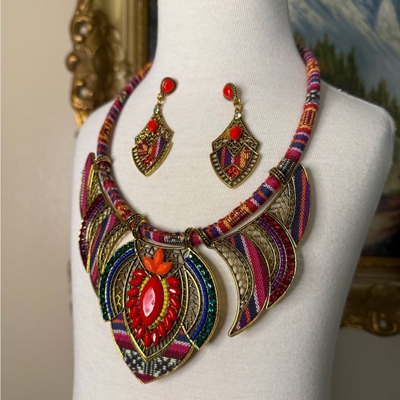 Handmade Bohemian Tribal Chunky Colorful Statement Necklace and Earring Set - Picture 5 of 8
